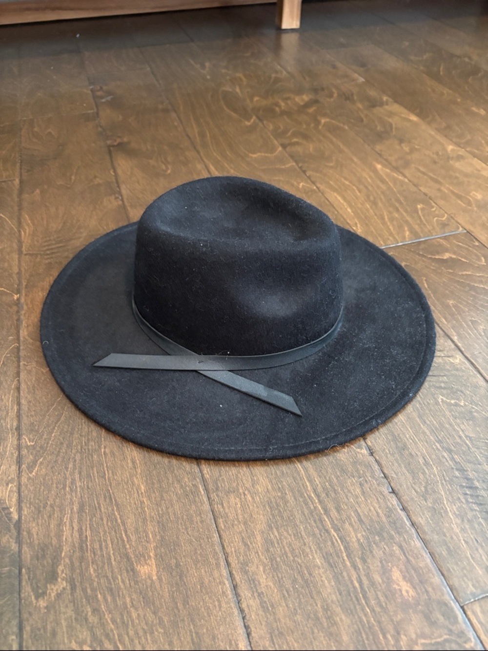Universal Thread Black Wool Felt Fedora with Inner Ribbon